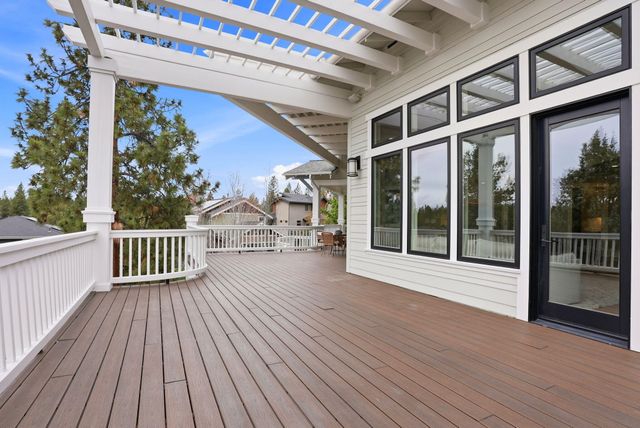 2433 NW Sacagawea Lane, Bend, OR 97703