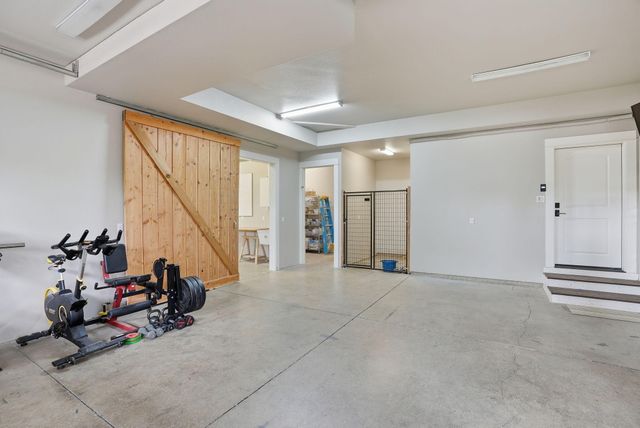 2433 NW Sacagawea Lane, Bend, OR 97703