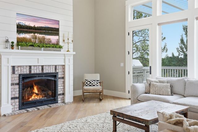 2433 NW Sacagawea Lane, Bend, OR 97703