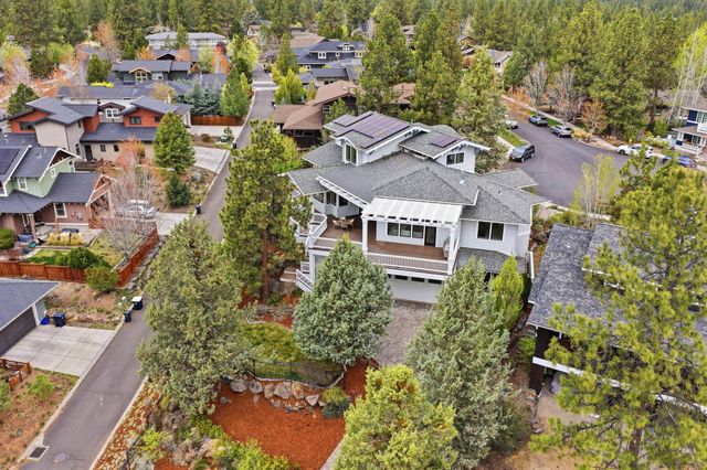 2433 NW Sacagawea Lane, Bend, OR 97703