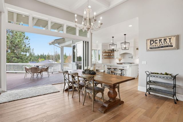 2433 NW Sacagawea Lane, Bend, OR 97703