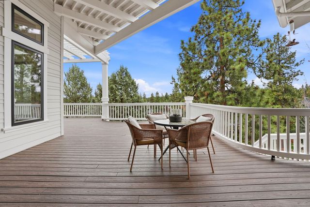 2433 NW Sacagawea Lane, Bend, OR 97703