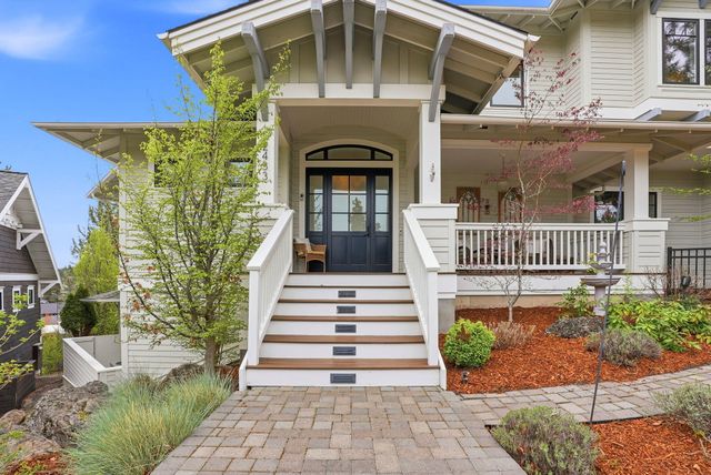 2433 NW Sacagawea Lane, Bend, OR 97703