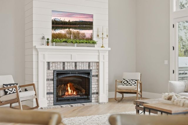 2433 NW Sacagawea Lane, Bend, OR 97703