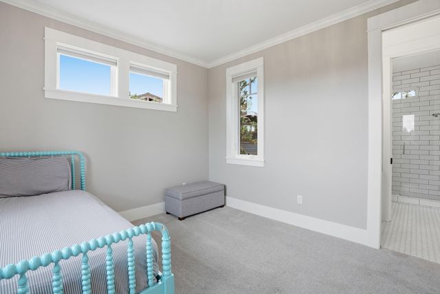 2433 NW Sacagawea Lane, Bend, OR 97703