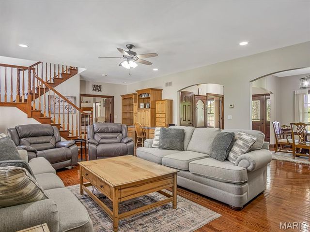 4775 N STATE ROUTE 157, Edwardsville, IL 62025
