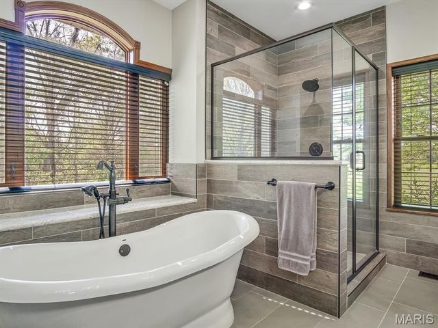 4775 N STATE ROUTE 157, Edwardsville, IL 62025