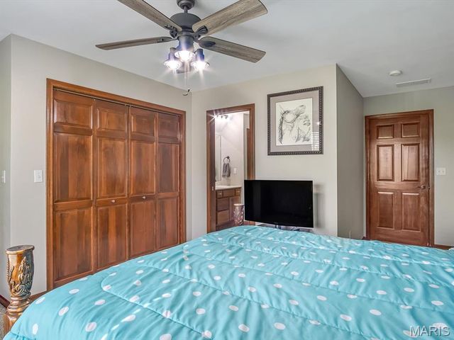 4775 N STATE ROUTE 157, Edwardsville, IL 62025