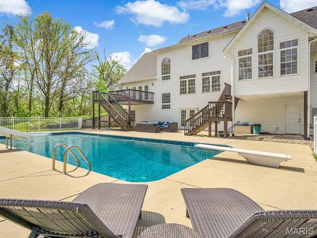 4775 N STATE ROUTE 157, Edwardsville, IL 62025