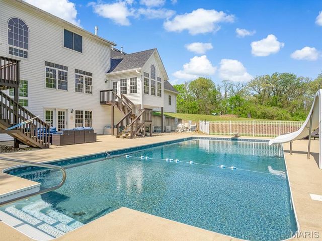 4775 N STATE ROUTE 157, Edwardsville, IL 62025