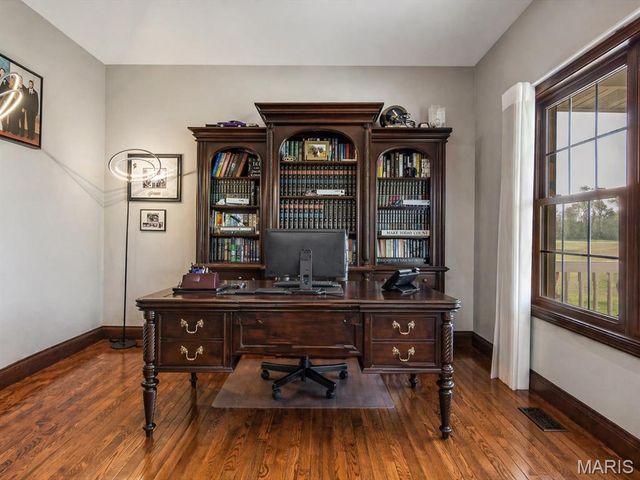 4775 N STATE ROUTE 157, Edwardsville, IL 62025