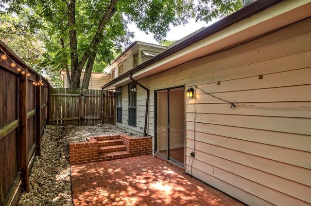 2909 Windsor RD B, Austin, TX 78703