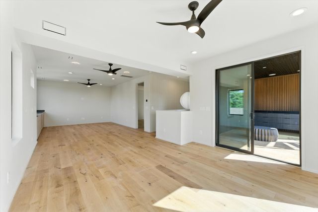 512 Weakley Ave, Nashville, TN 37207