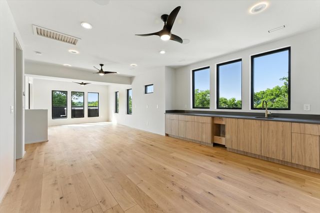 512 Weakley Ave, Nashville, TN 37207