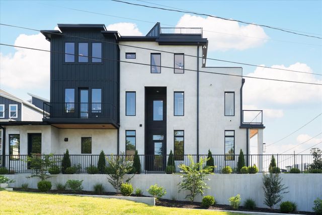 512 Weakley Ave, Nashville, TN 37207