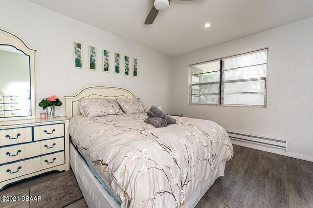 828 N Grandview Ave Apt 4, Daytona Beach, FL 32118