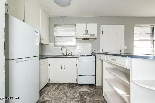 828 N Grandview Ave Apt 4, Daytona Beach, FL 32118