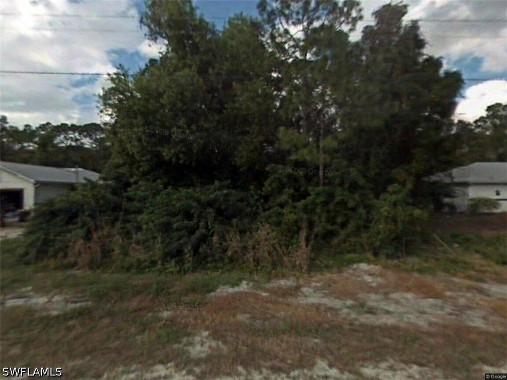 8309 Cypress DR S, Fort Myers, FL 33967