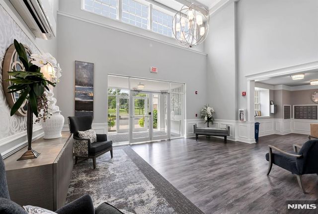 9116 Warrens Way, Wanaque, NJ 07465