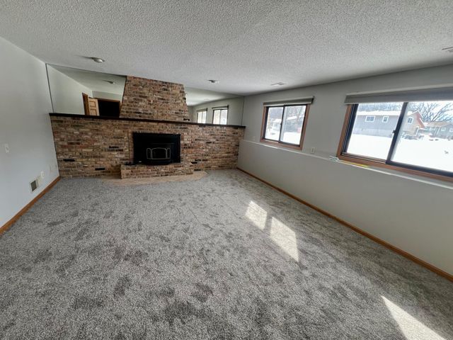 12209 24th Avenue S, Burnsville, MN 55337