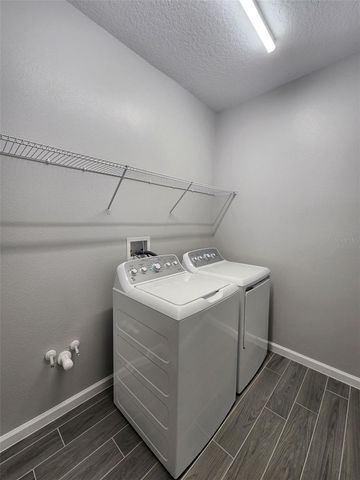 615 POTHOS STREET, Apopka, FL 32703