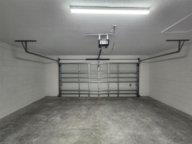 615 POTHOS STREET, Apopka, FL 32703