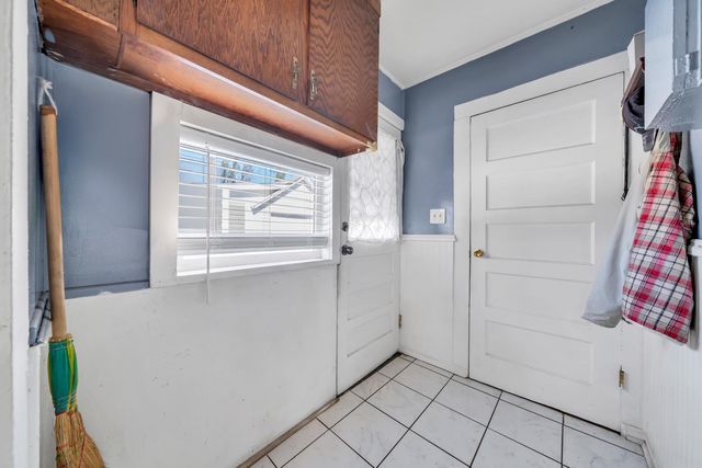 1856 Kenwood BLVD, Roanoke, VA 24013