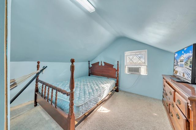 1856 Kenwood BLVD, Roanoke, VA 24013