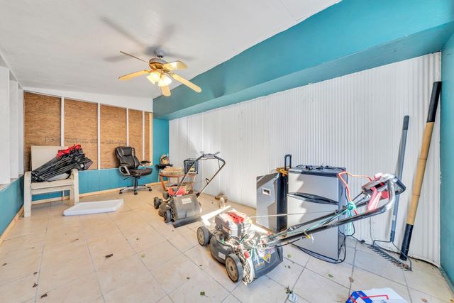 1856 Kenwood BLVD, Roanoke, VA 24013