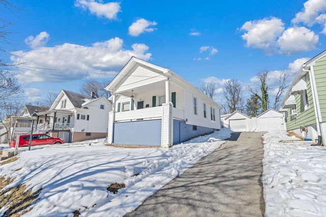 1856 Kenwood BLVD, Roanoke, VA 24013