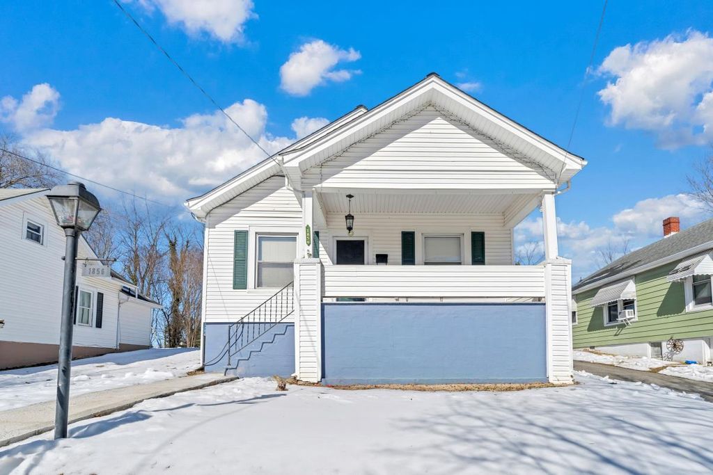 1856 Kenwood BLVD, Roanoke, VA 24013