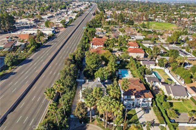 5645 Donna Avenue, Tarzana, CA 91356