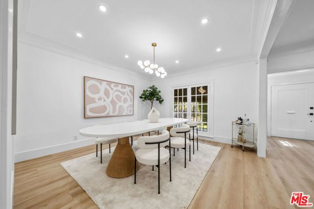 320 Westminster Avenue, Los Angeles, CA 90020