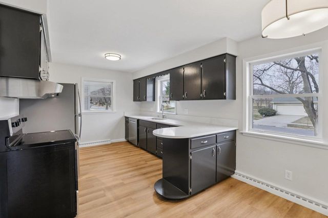 4801 South Hill Drive, Madison, WI 53705