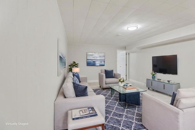 4801 South Hill Drive, Madison, WI 53705