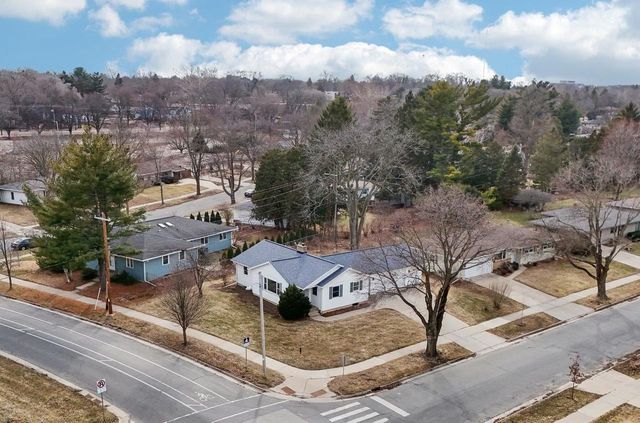 4801 South Hill Drive, Madison, WI 53705