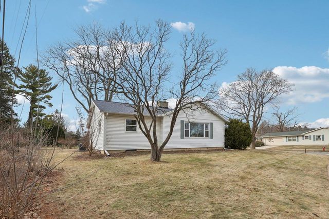 4801 South Hill Drive, Madison, WI 53705