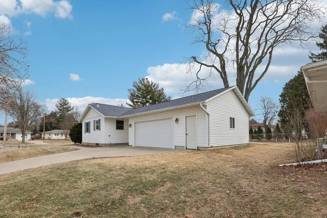 4801 South Hill Drive, Madison, WI 53705