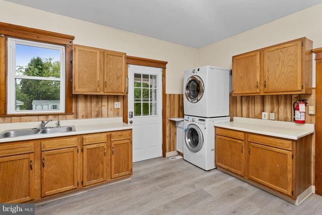 616 ROUTE 130, Burlington City, NJ 08016