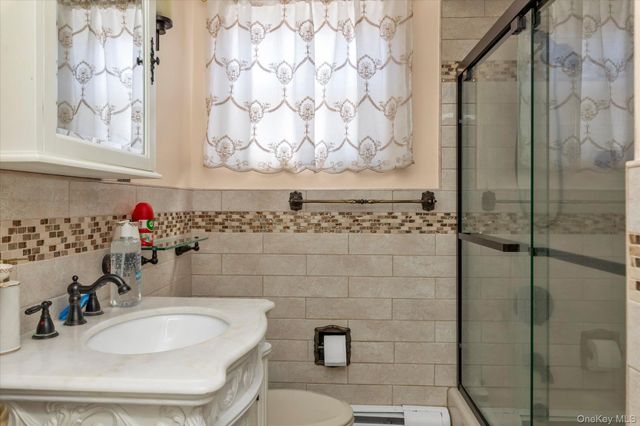 112 Ann Street, Valley Stream, NY 11580