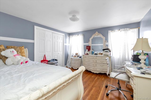 112 Ann Street, Valley Stream, NY 11580