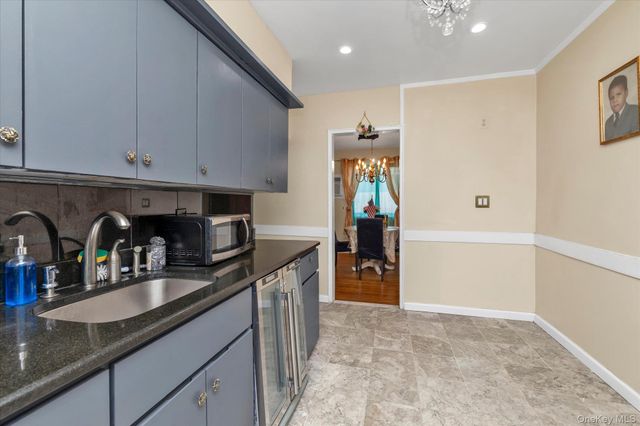 112 Ann Street, Valley Stream, NY 11580