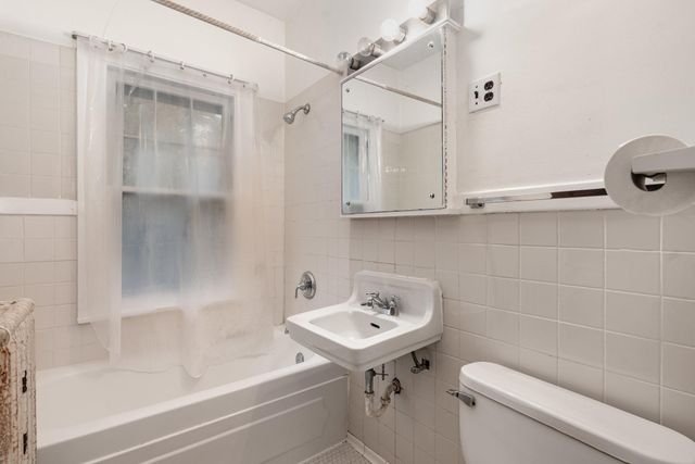 4621 Bryant Avenue S, Minneapolis, MN 55419