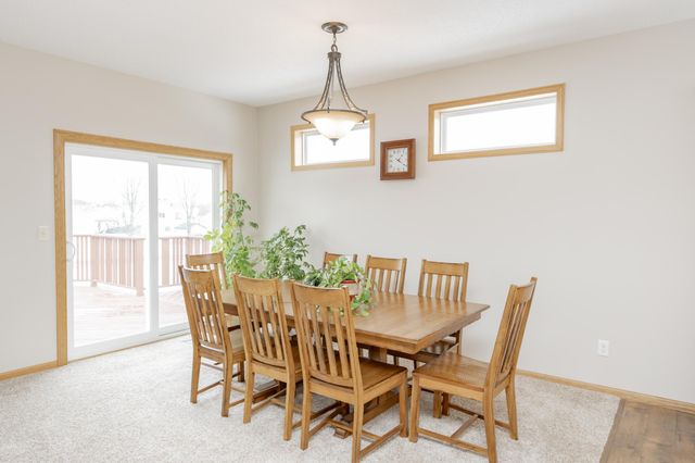 528 Prescott Lane, West Fargo, ND 58078