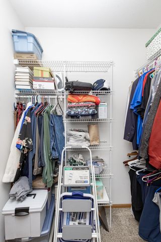 528 Prescott Lane, West Fargo, ND 58078