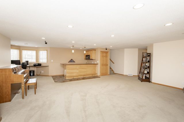 528 Prescott Lane, West Fargo, ND 58078