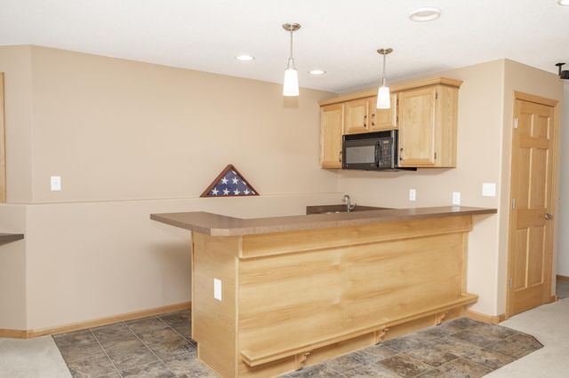 528 Prescott Lane, West Fargo, ND 58078