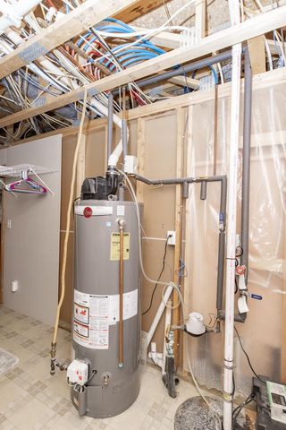 528 Prescott Lane, West Fargo, ND 58078