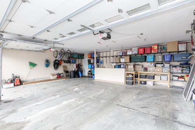 528 Prescott Lane, West Fargo, ND 58078