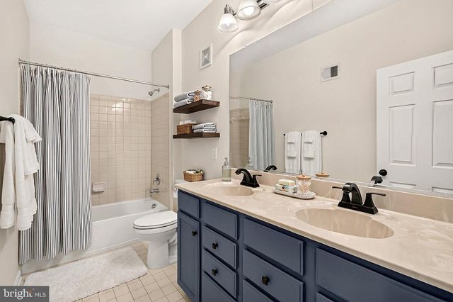 9479 STONEWALL RD, Manassas, VA 20110